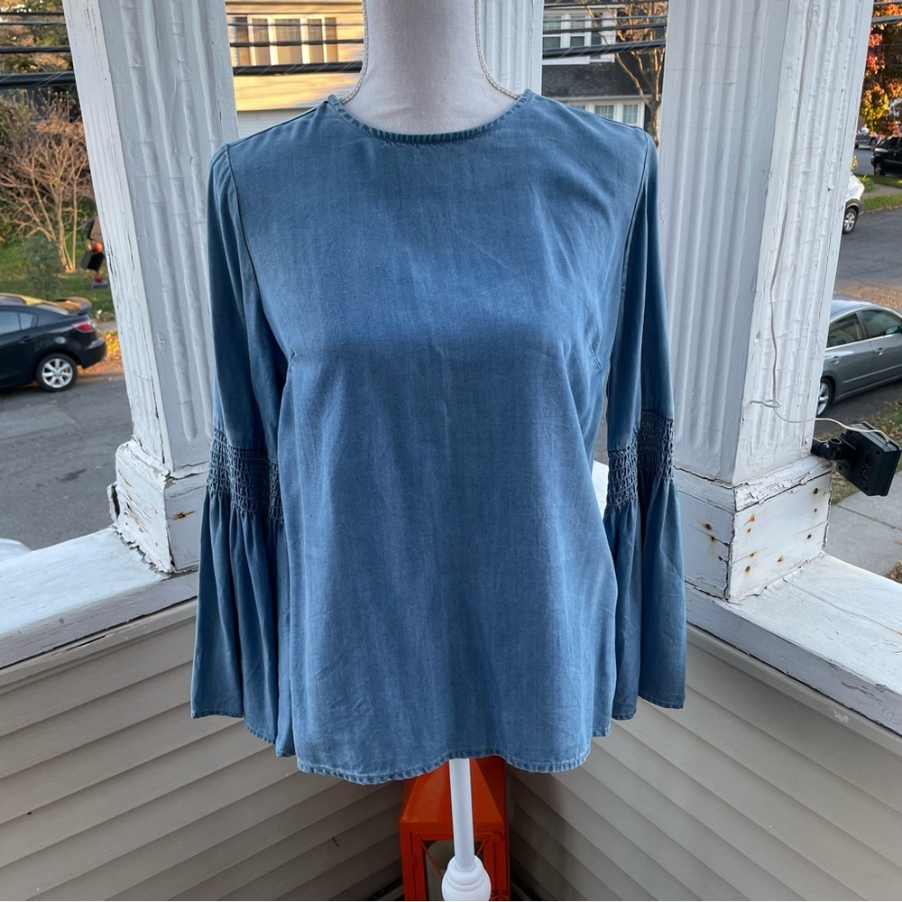 Beach Lunch Lounge Chambray Bell Sleeve Top Size S